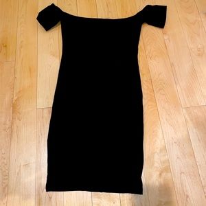 🖤 black off shoulder dress